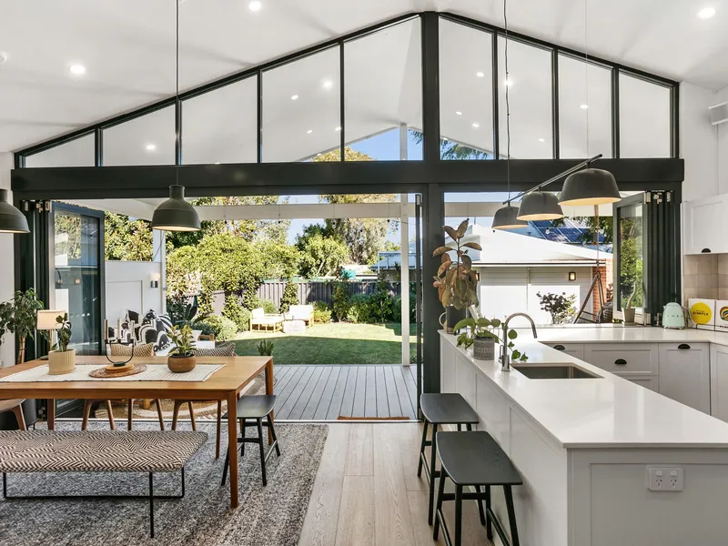 When dreamy character meets the ultimate modern extension…