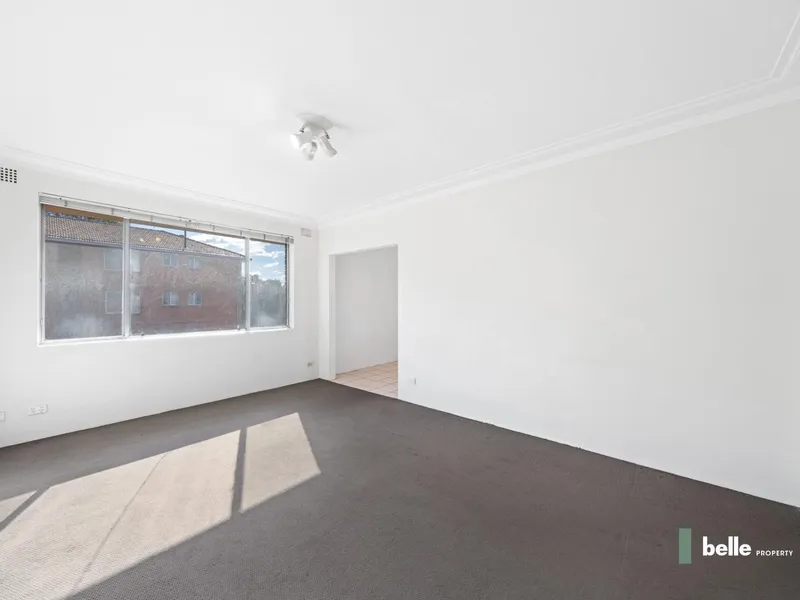 Spacious Two Bedroom Apartment