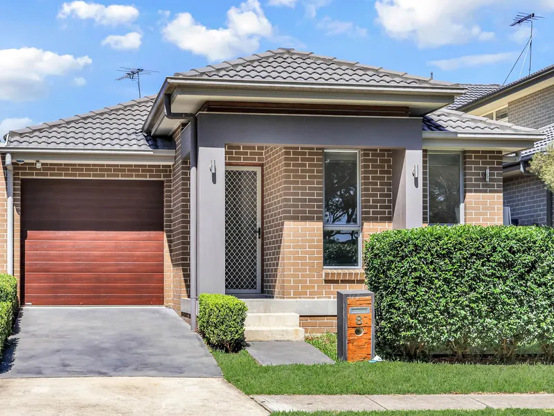 IDEAL FIRST HOME OR INVESTMENT!