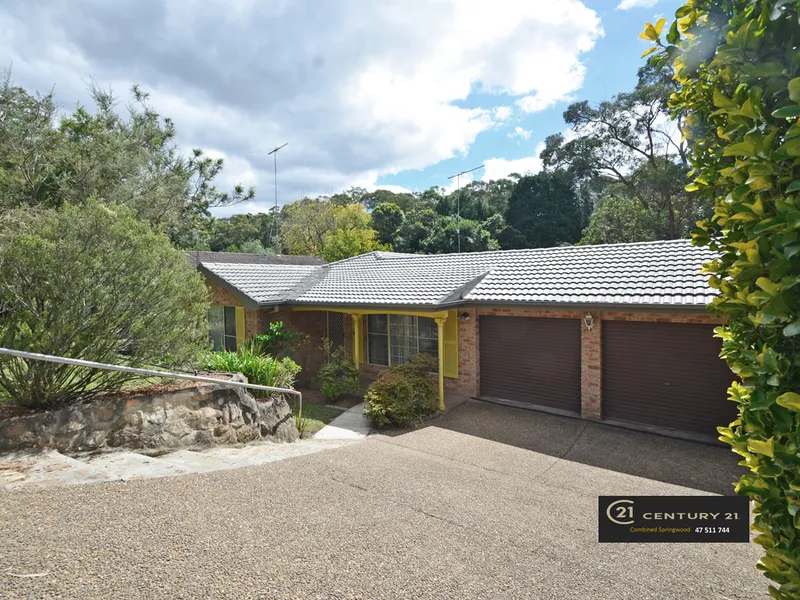 FABULOUS SPACIOUS FAMILY HOME