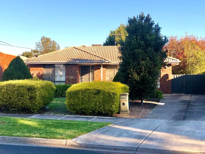 Enjoy The Home, Love The Location!