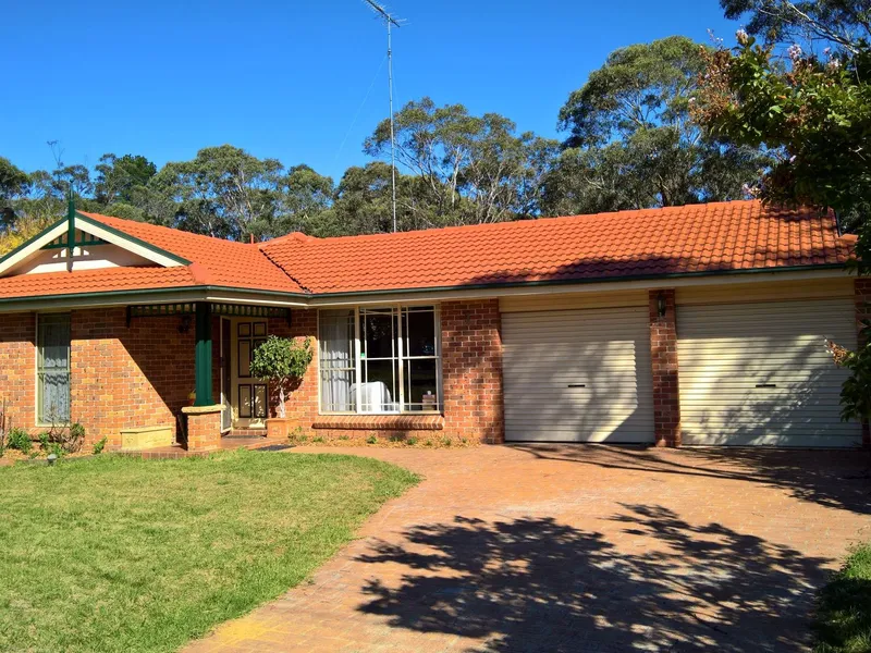 Family Sized Home on Leura Mall