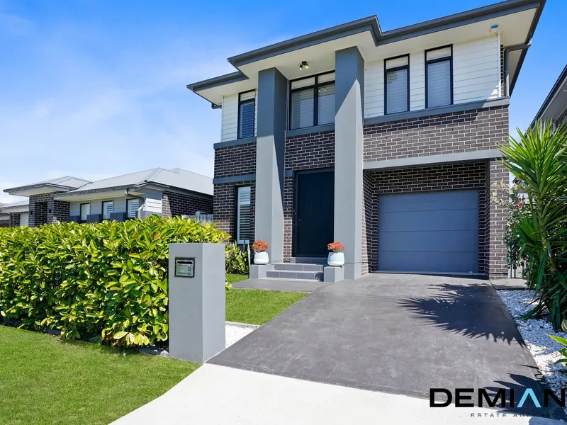 Very accurate to call this one Immaculate. Inside and out...