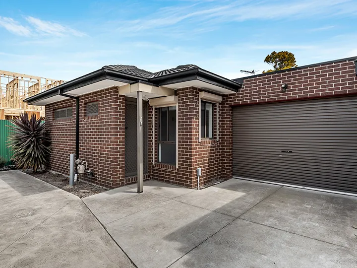 PERFECT 2 BEDROOM UNIT!