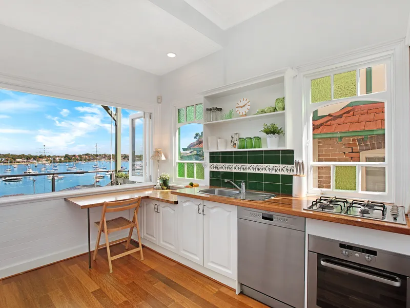 Elegant Semi-Style Apartment with Scenic Bay Views