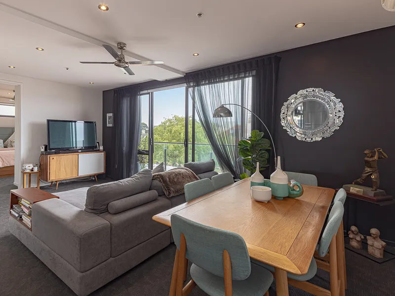 Perfect Positioning and Presentation - White Goods Package Included!