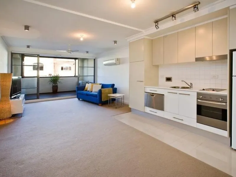 First Floor Modern Apartment