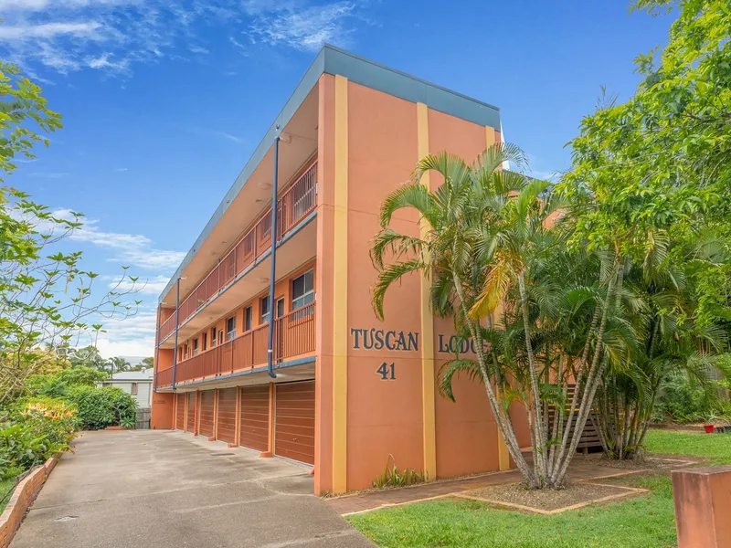 First Floor Unit, Quiet Street in Outstanding Inner-City Location. Affordable Entry Price!