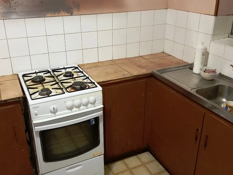 Excellent Unit in an conveniant location!