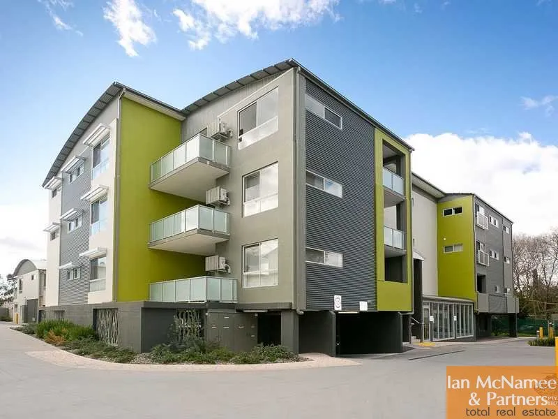 TWO BEDROOM APARTMENT CLOSE TO QUEANBEYAN CBD!