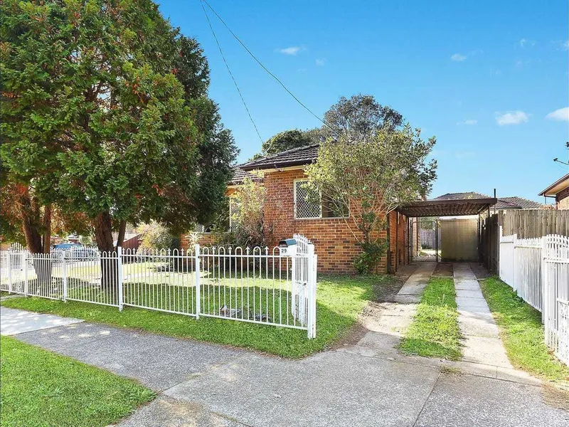 Family home in convenient pocket