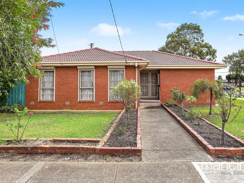 Popular Altona Bay Location & Lifestyle Awaits