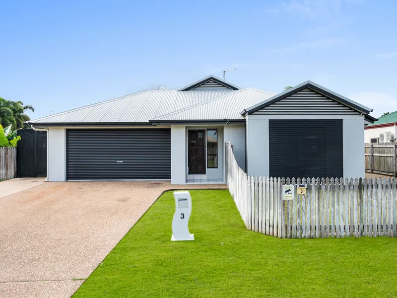Spacious Family Home in Central Kirwan: Perfect Blend of Size, Convenience, and Comfort!