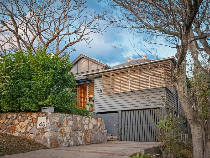 Elevated contemporary home in heart of Paddington