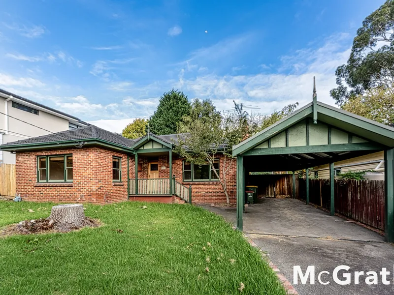 Unbeatable Location within Box Hill High School zone