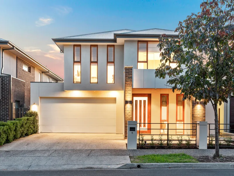 Open Plan Luxury with 4 Spacious Bedrooms