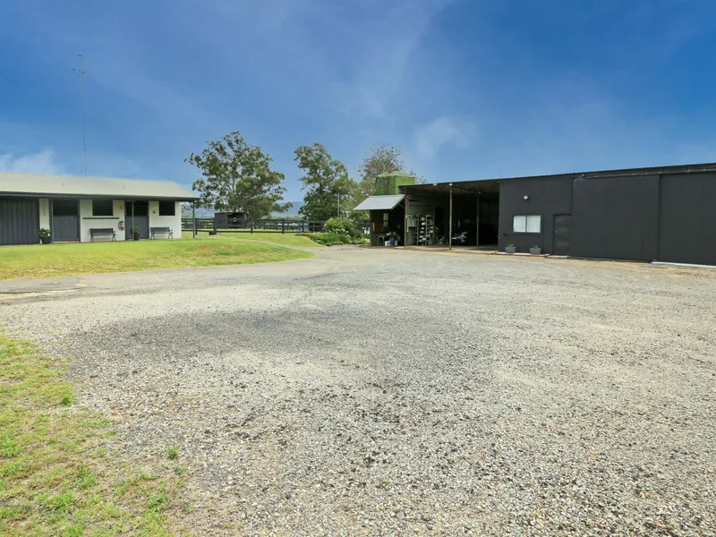 Prime Acreage Location