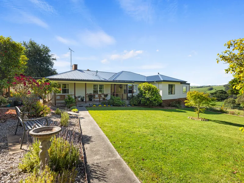 Tranquil Rural Living on 7 Acres