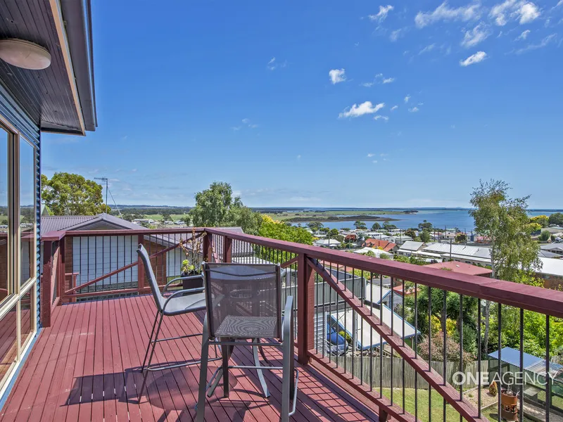 Views coupled with a quality home