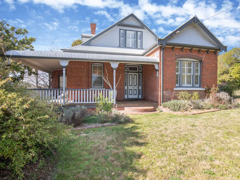 Restored timeless beauty on half an acre