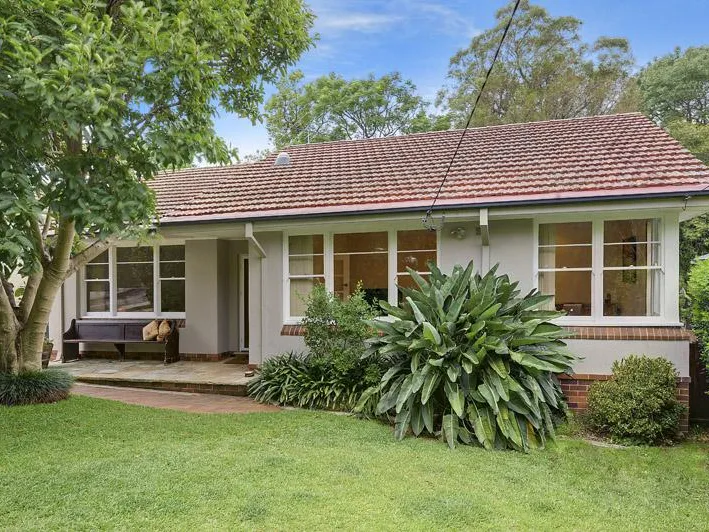 PERFECT FOR SMALL FAMILIES OR COUPLE - GARDENING MAINTENANCE INCLUDED