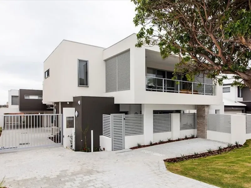 A quality apartment for living or an exciting investment opportunity!