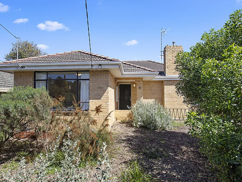 IN THE HEART OF CHELTENHAM!