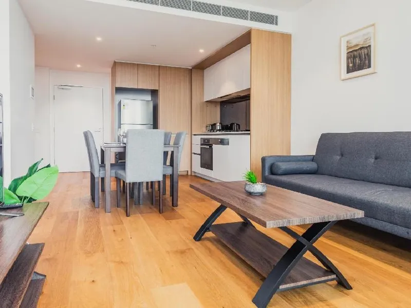 High Rental Yield One + Study Room In The CBD