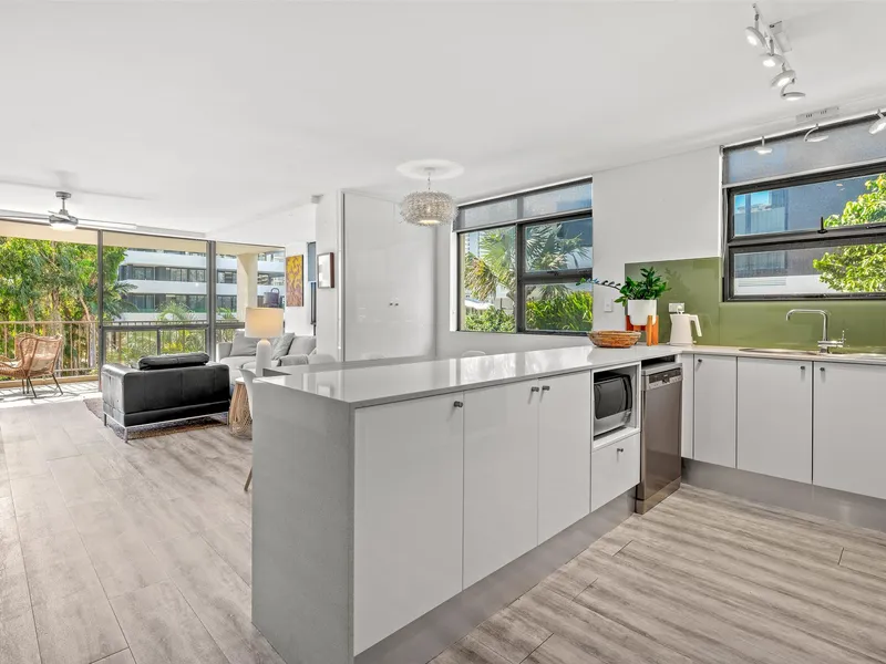 Two-Storey Townhouse with Sensational Roof Top Terrace