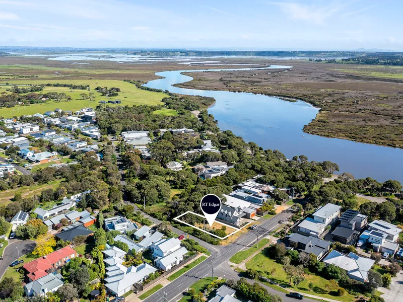 Build Your Dream Home A Heartbeat From The River