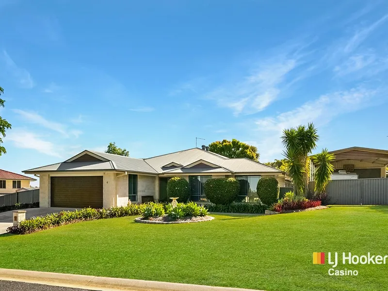 Executive family home on 1365m2 block