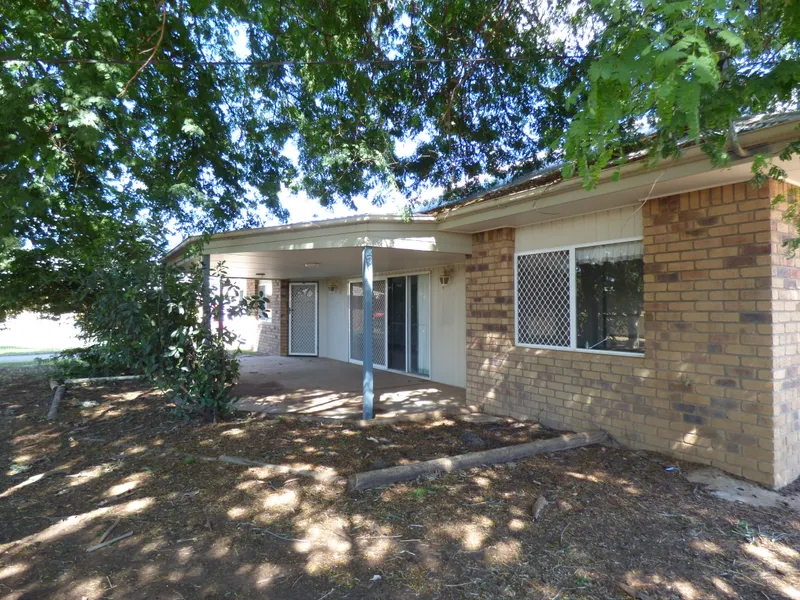 GREAT LOCATION – GREAT PRICE