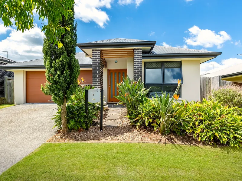 Spacious Family Home in a Quiet and Friendly Neighborhood - Don't Miss Out on this Opportunity