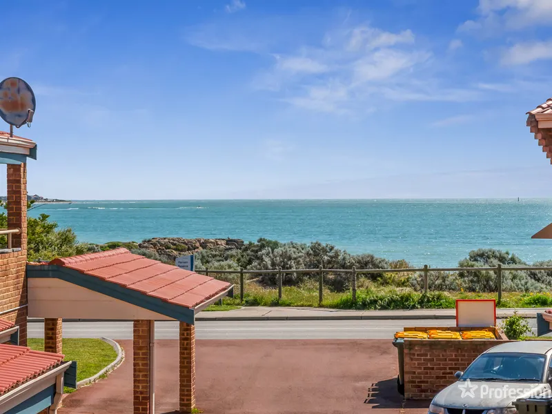 Sensational Summer in Silver Sands