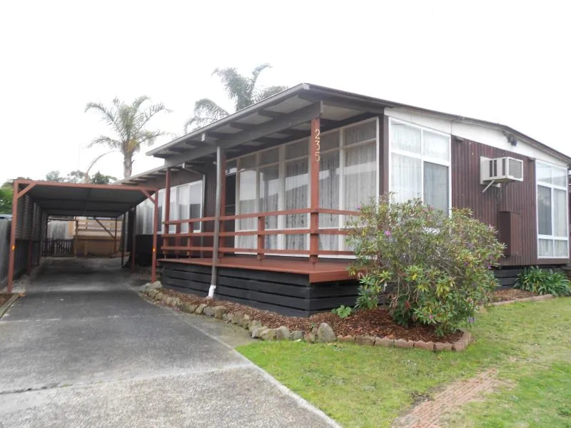 3 BR in great location