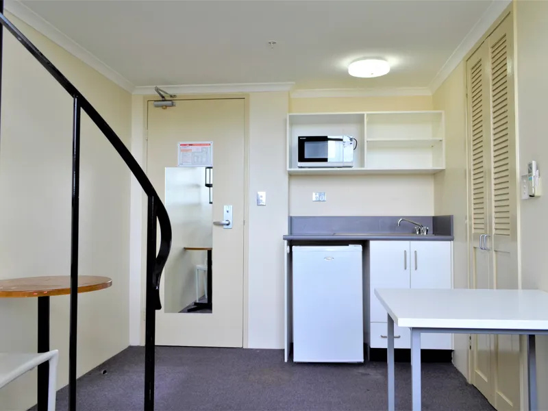 INVESTMENT OPPORTUNITY KNOCKS!!! PERFECTLY LOCATED STUDENT ACCOMMODATION!!!