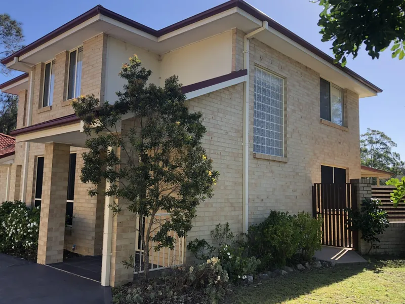 Immaculate Townhouse