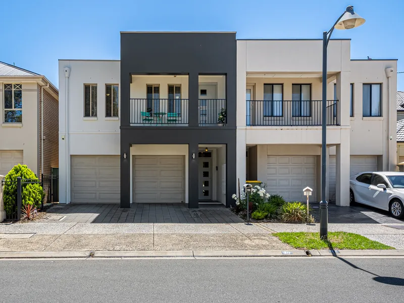 Easy Care Entertainer with 4 Spacious Bedrooms