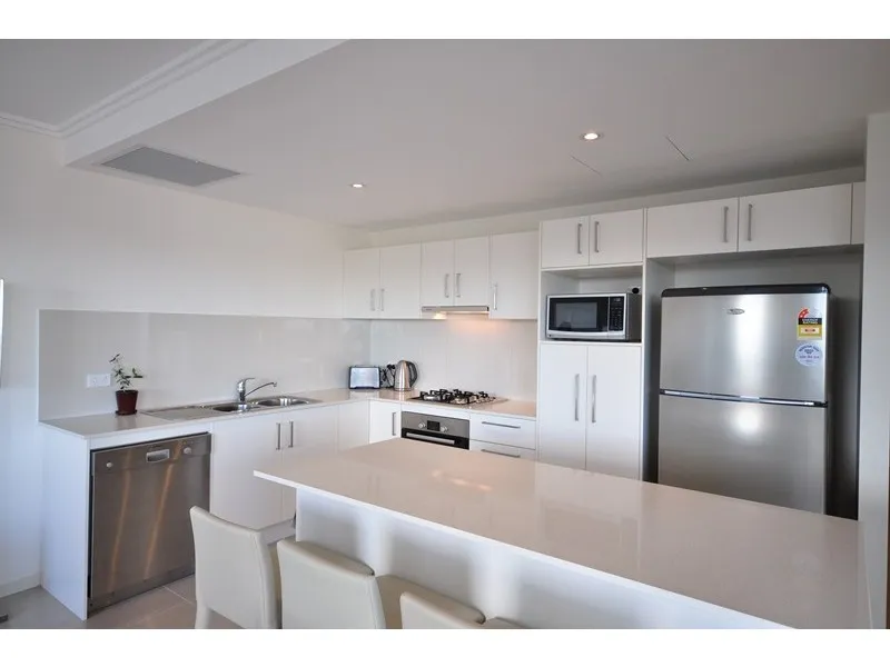 FULLY FURNISHED APARTMENT SITUATED IN URBAN VILLAGE - QUIET - AMAZING CITY AND DISTRICT VIEWS