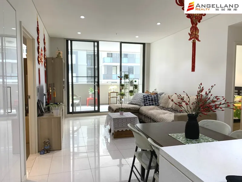 Stunning 3 Beds Apartment 