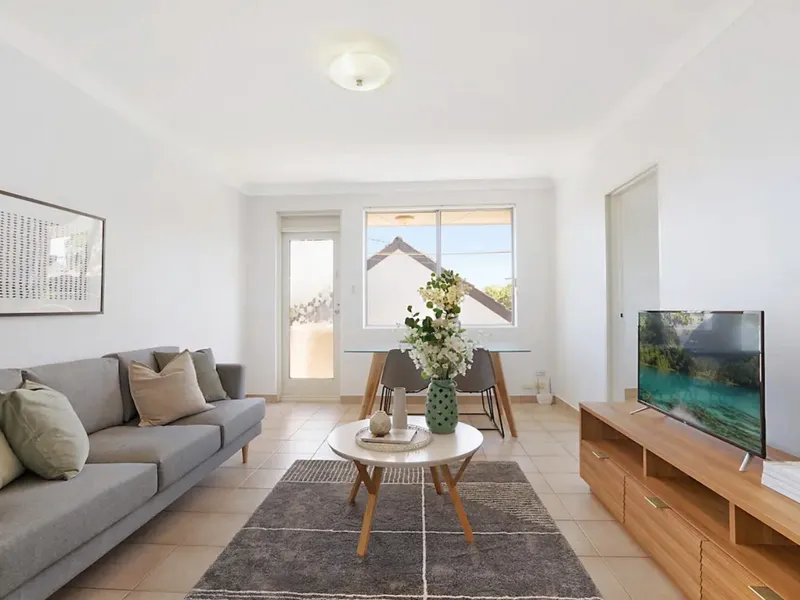 Fully furnished executive apartment