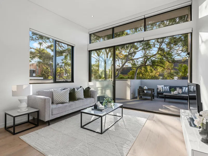 Epic penthouse of breath taking proportions moments to Chatswood