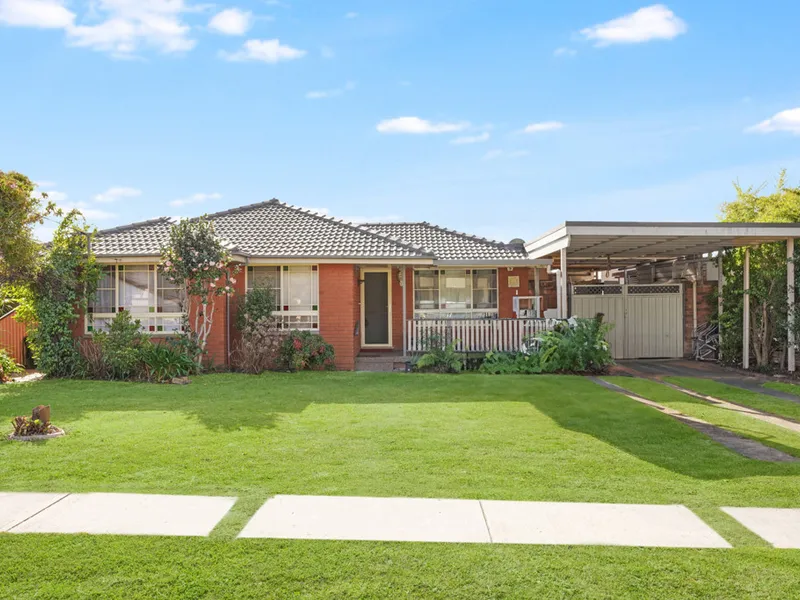 DA Approved for Two Detached Homes!