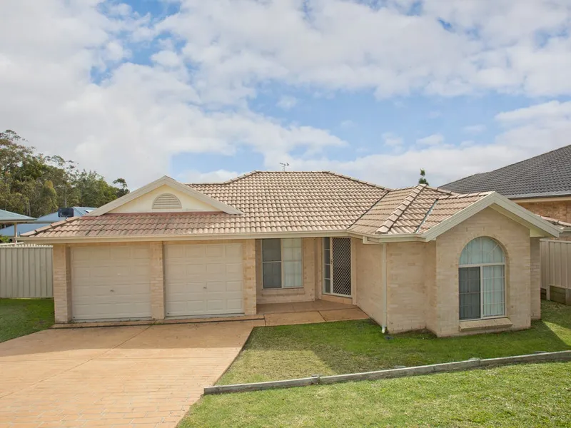 MODERN FAMILY HOME IN EAST MAITLAND