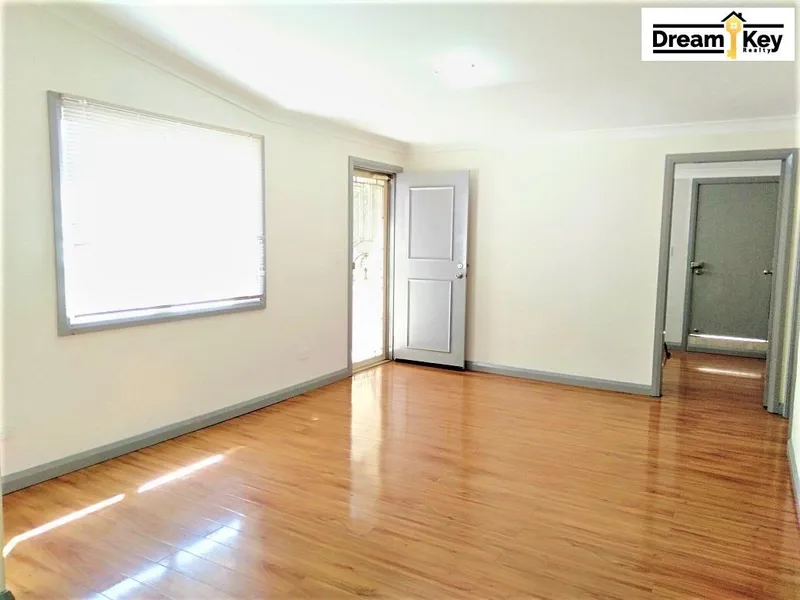 3 Bedroom Granny Flats  - (Gas & Water Bills Included!!!)