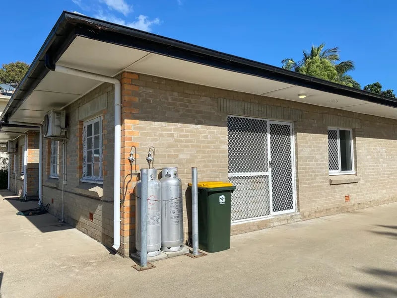 Central One Bedroom Unit