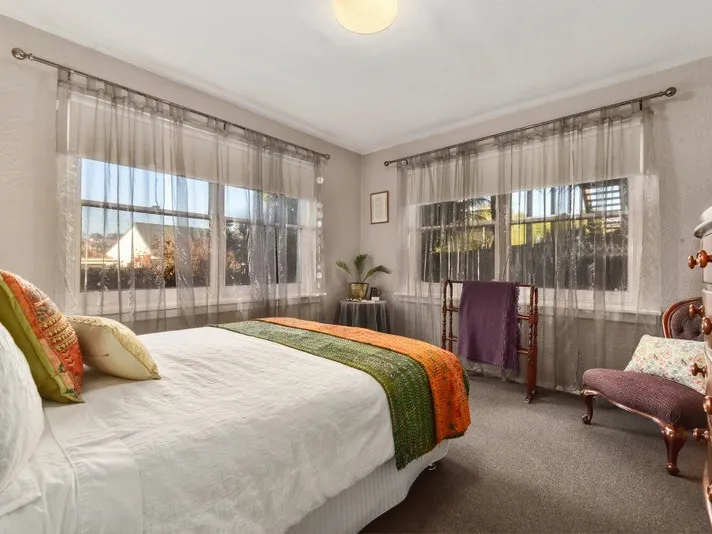 Central One Bedroom Unit