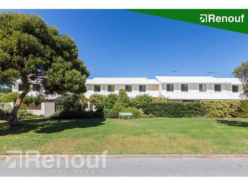 COTTESLOE TWO BED TOWNHOUSE with Lock-up Garage,2nd Car-bay and Courtyard!