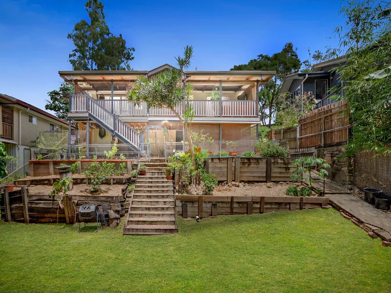 Modern Family Home on Massive 890sqm Block