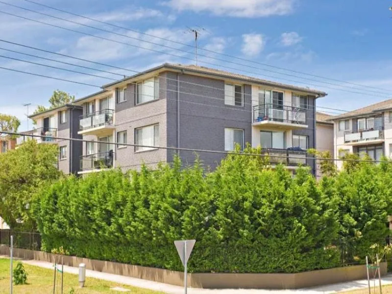 Stunning Two Bedroom Apartment